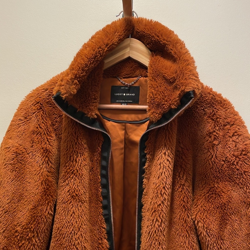Lucky Brand faux fur zip up jacket. Rust orange color. Size XS - runs large - Picture 2 of 12